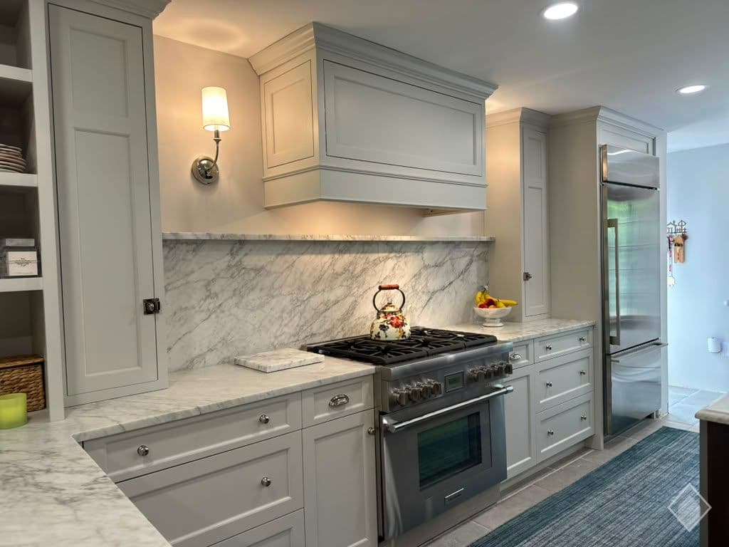 Bianco Carrara Marble (#2049)